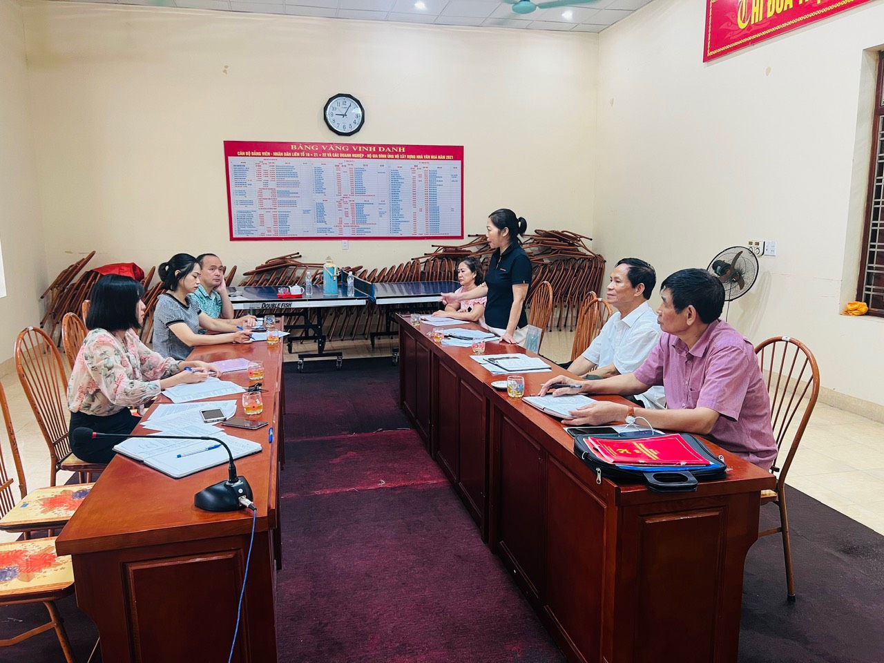 Mặt trận Tổ quốc Việt Nam phường phối hợp với Hội Phụ nữ, Hội Nông dân, Đoàn Thanh niên phường làm việc với các chi ủy, chi bộ tổ dân phố