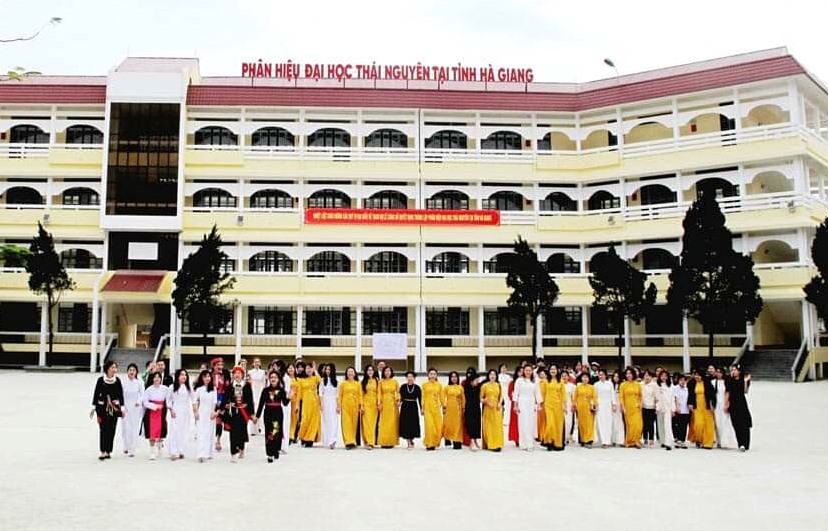 Thông báo tuyển sinh lớp bồi dưỡng và cấp chứng chỉ tiếng dân tộc thiểu số (Mông, Tày) tại Phân hiệu Đại học Thái Nguyên tại tỉnh Hà Giang